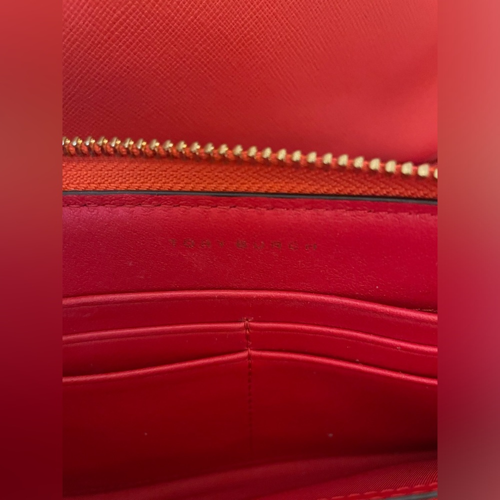 Tory Burch Purse w wallet - Picture 12 of 12